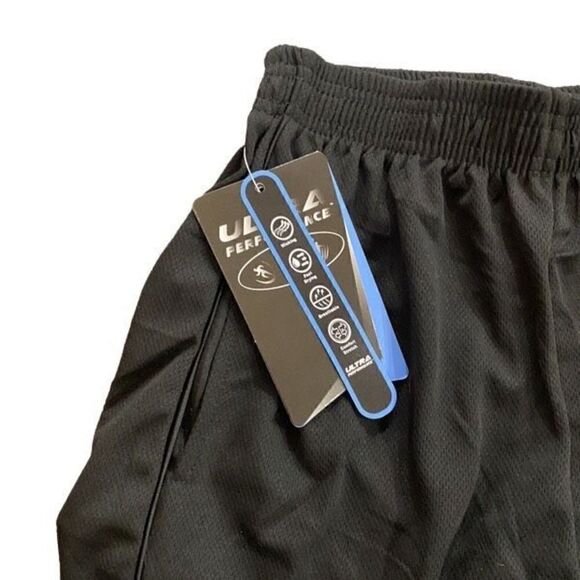 Ultra Performance men’s athletic gym shorts size 10/12 black - Picture 4 of 4